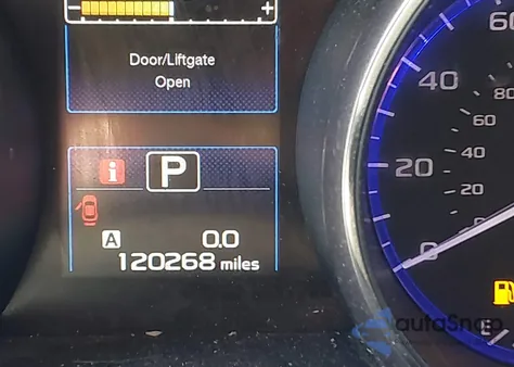 2018 Subaru Outback 2.5I Premium z USA, uszkodzony, nr VIN 4S4BSACC7J3345567